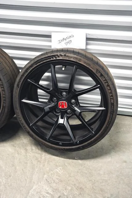 11th Gen Honda Civic OEM FL5 Wheels & Tires - $1300 image1