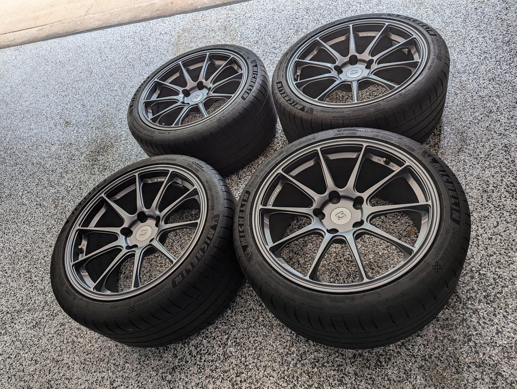 11th Gen Honda Civic Titan7 T-R10, 18x9.5 +45, Satin Titanium - $1,500 PXL_20240722_173123312