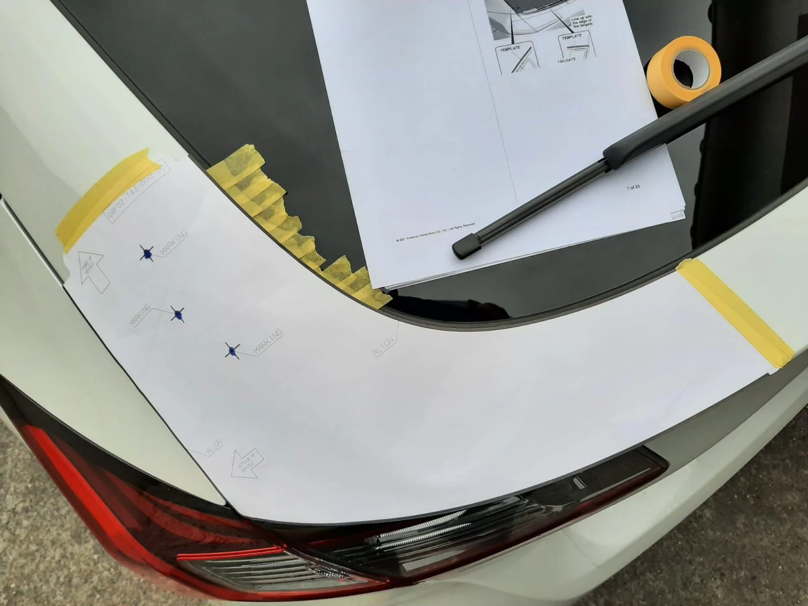 11th Gen Honda Civic HPD wing installation 453259116_10161412686209004_7560514627506573624_n