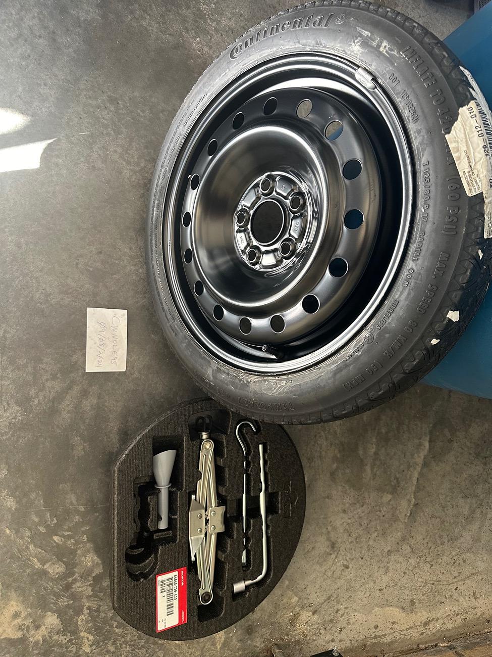 11th Gen Honda Civic FS: Brand New/Never Used OEM Honda Civic SI Spare Tire Kit - Complete with Tire Mounted IMG_3130
