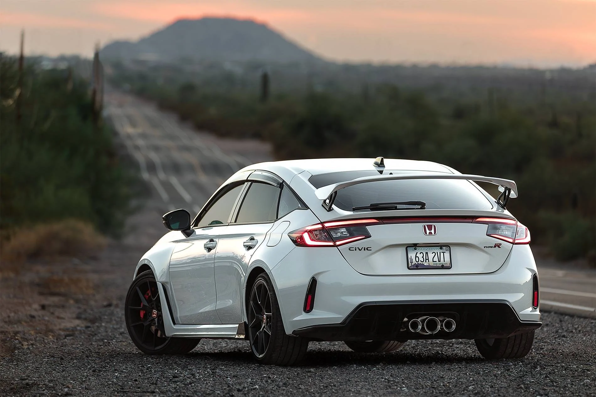 11th Gen Honda Civic Official CHAMPIONSHIP WHITE FL5 Type R Photos Thread TypeRsupes3