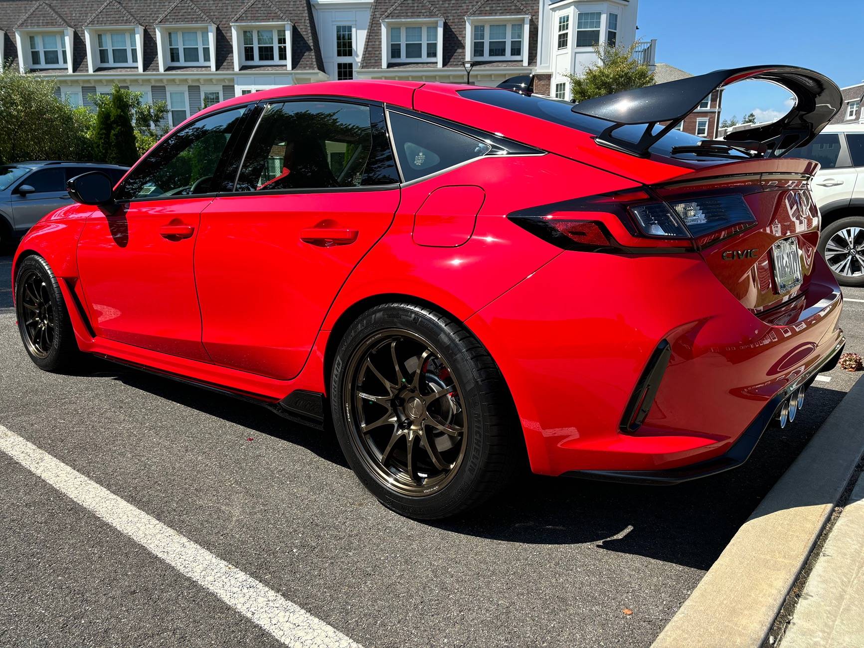11th Gen Honda Civic FL5 with stock height 265/35/18 vs 255/40/18 IMG_0033