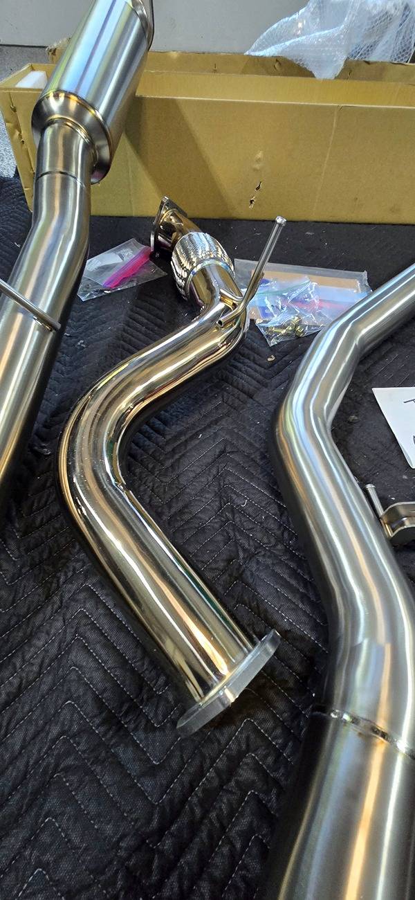 11th Gen Honda Civic SOLD -FL5 - Like New - REMARK Sports Touring Titanium Cat-Back Exhaust with Stainless Steel Front-Pipe 20241010_132007