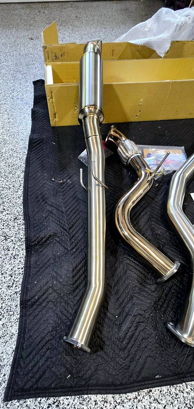 11th Gen Honda Civic SOLD -FL5 - Like New - REMARK Sports Touring Titanium Cat-Back Exhaust with Stainless Steel Front-Pipe 20241010_132013