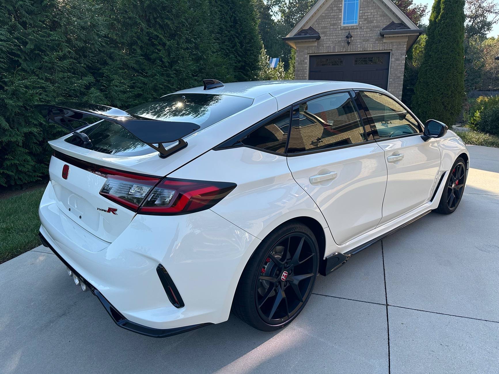 11th Gen Honda Civic SOLD: 2024 Honda Civic Type R in Championship White With Just 385 Miles IMG_3425