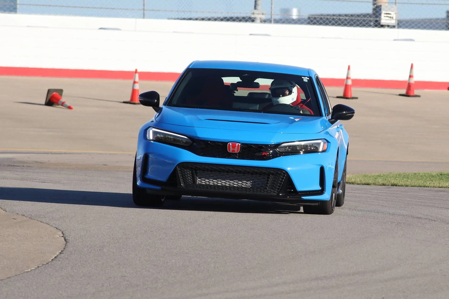 11th Gen Honda Civic Official BOOST BLUE FL5 Type R Photos Thread IMG_3248