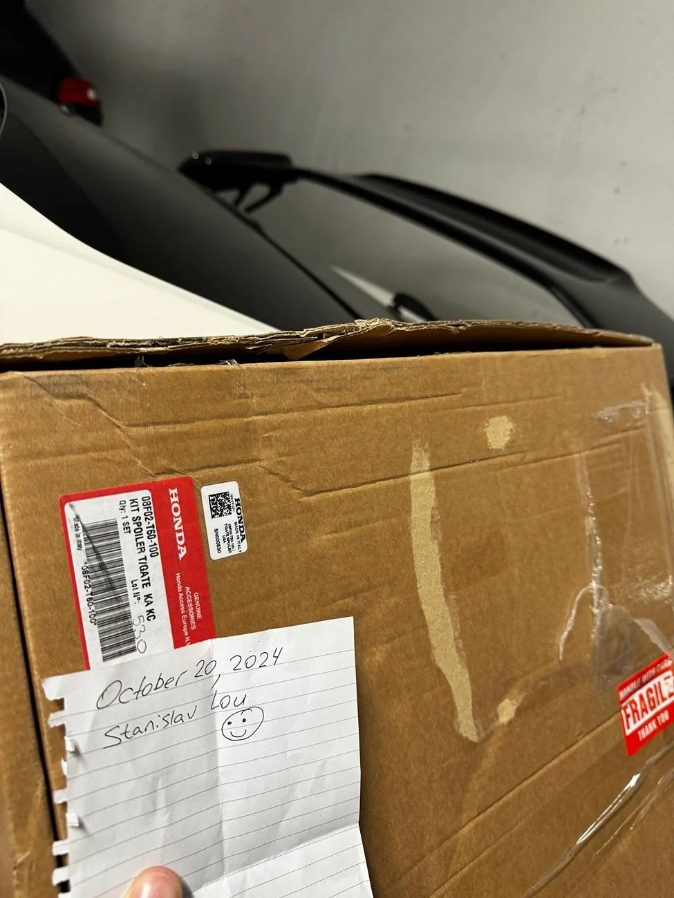11th Gen Honda Civic Carbon fiber OEM wing - brand new condition with extras IMG_2023