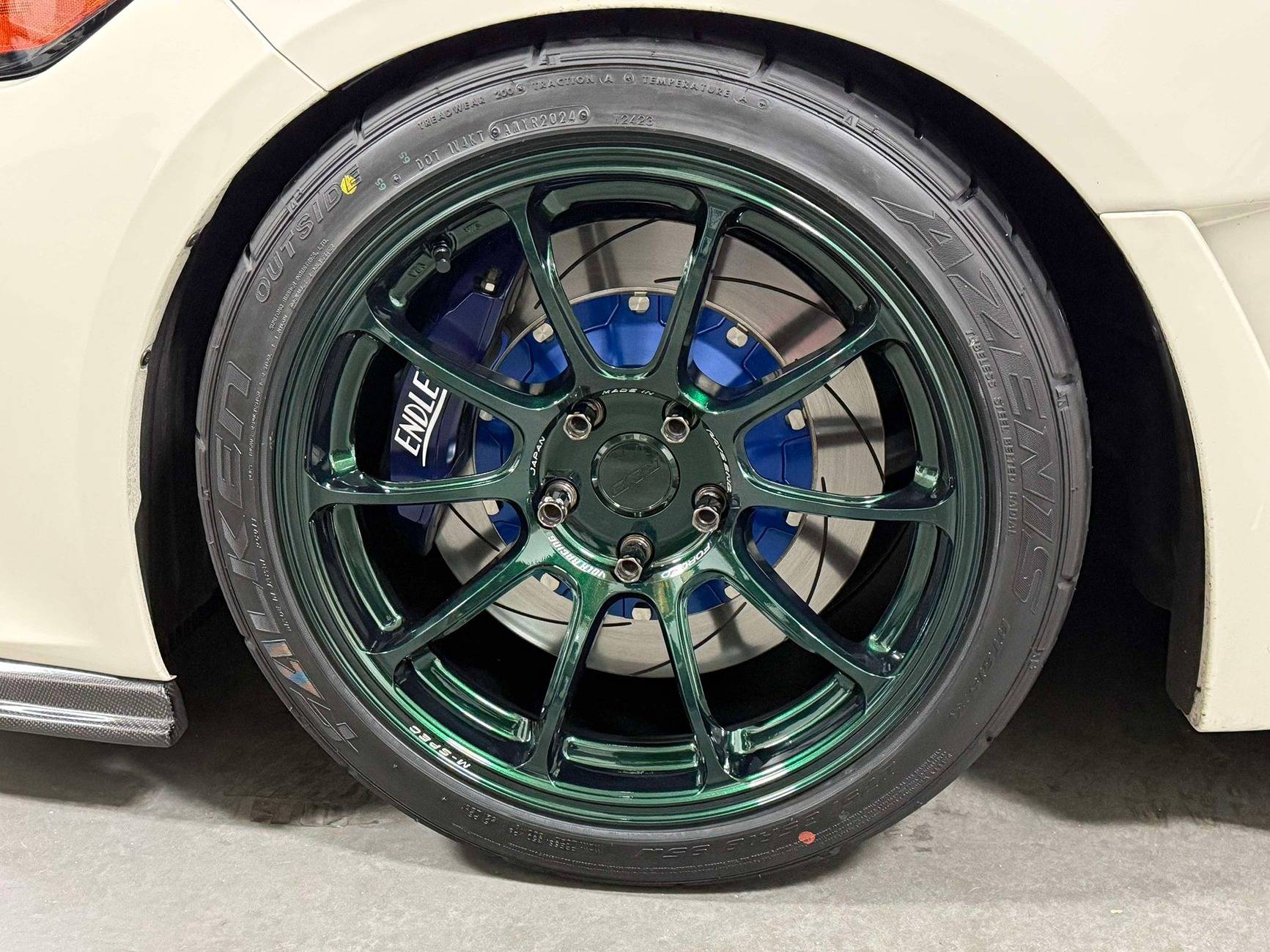 Exclusive Batch: Volk Racing ZE40 M-Spec 18x10.0 +40 (Face 3) (God