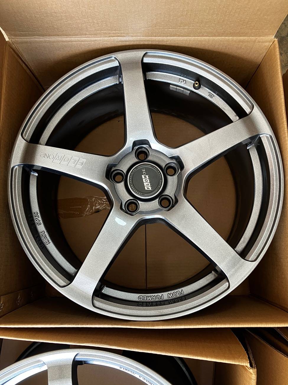 11th Gen Honda Civic Flow one Wheels 19x9,5 ET45 - 21.45 lbs IMG_4544