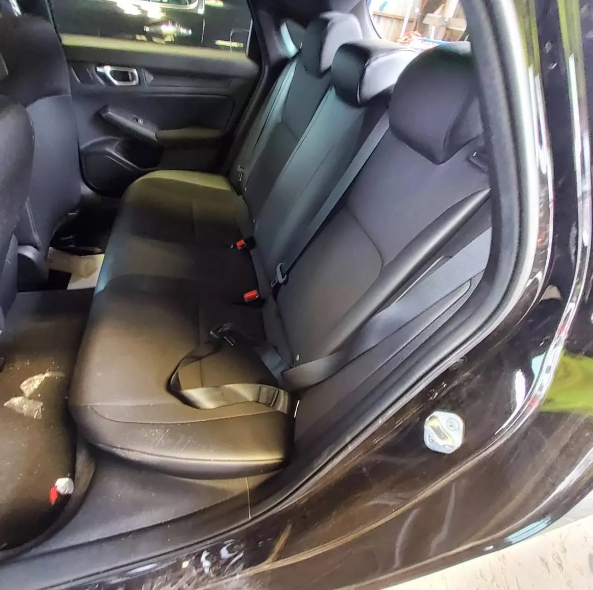 11th Gen Honda Civic Can 3-seat rear bench from Civic hatchback be fitted to FL5? IMG_4960