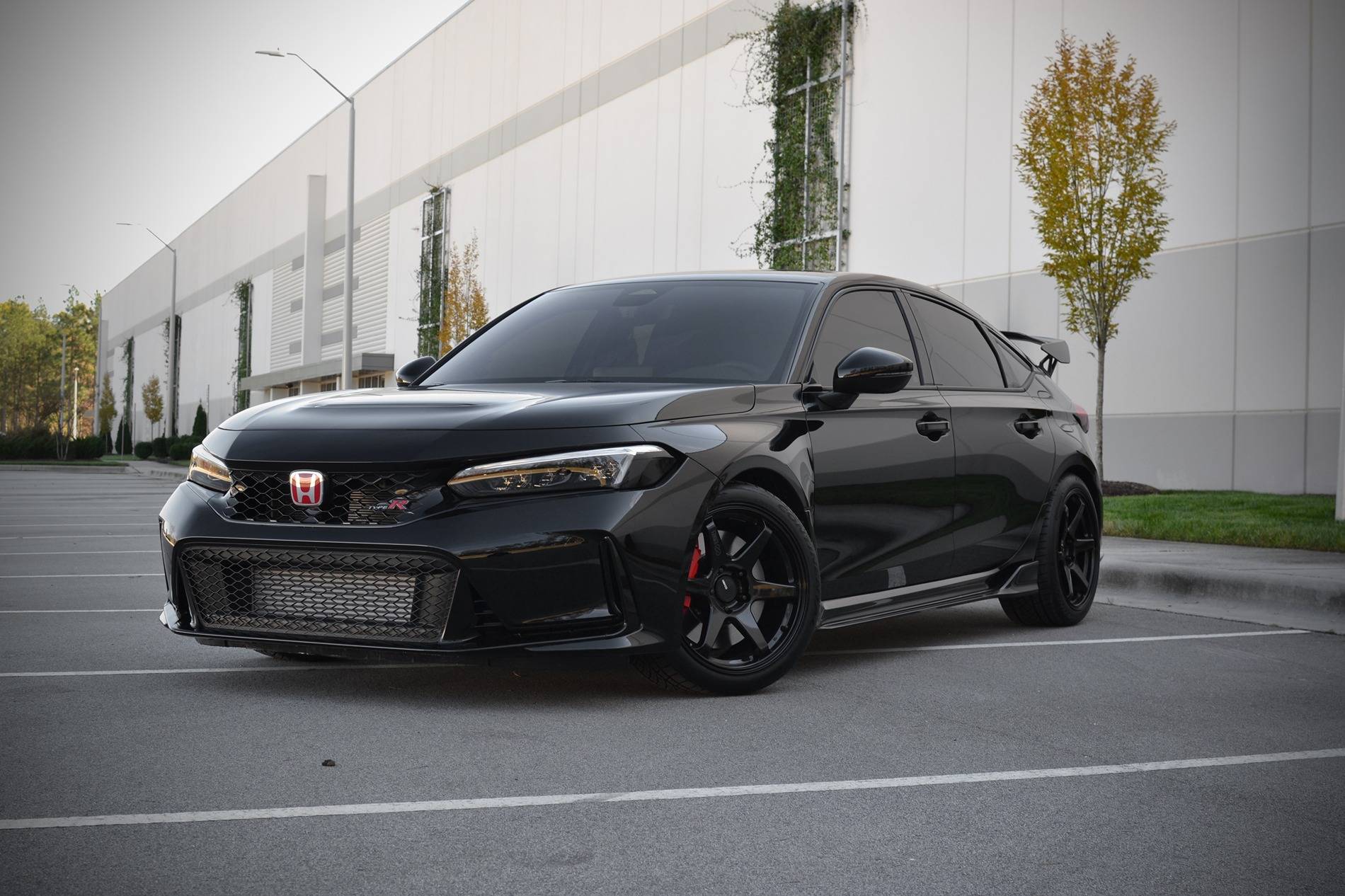 11th Gen Honda Civic Official CRYSTAL BLACK PEARL FL5 Type R Photos Thread 3