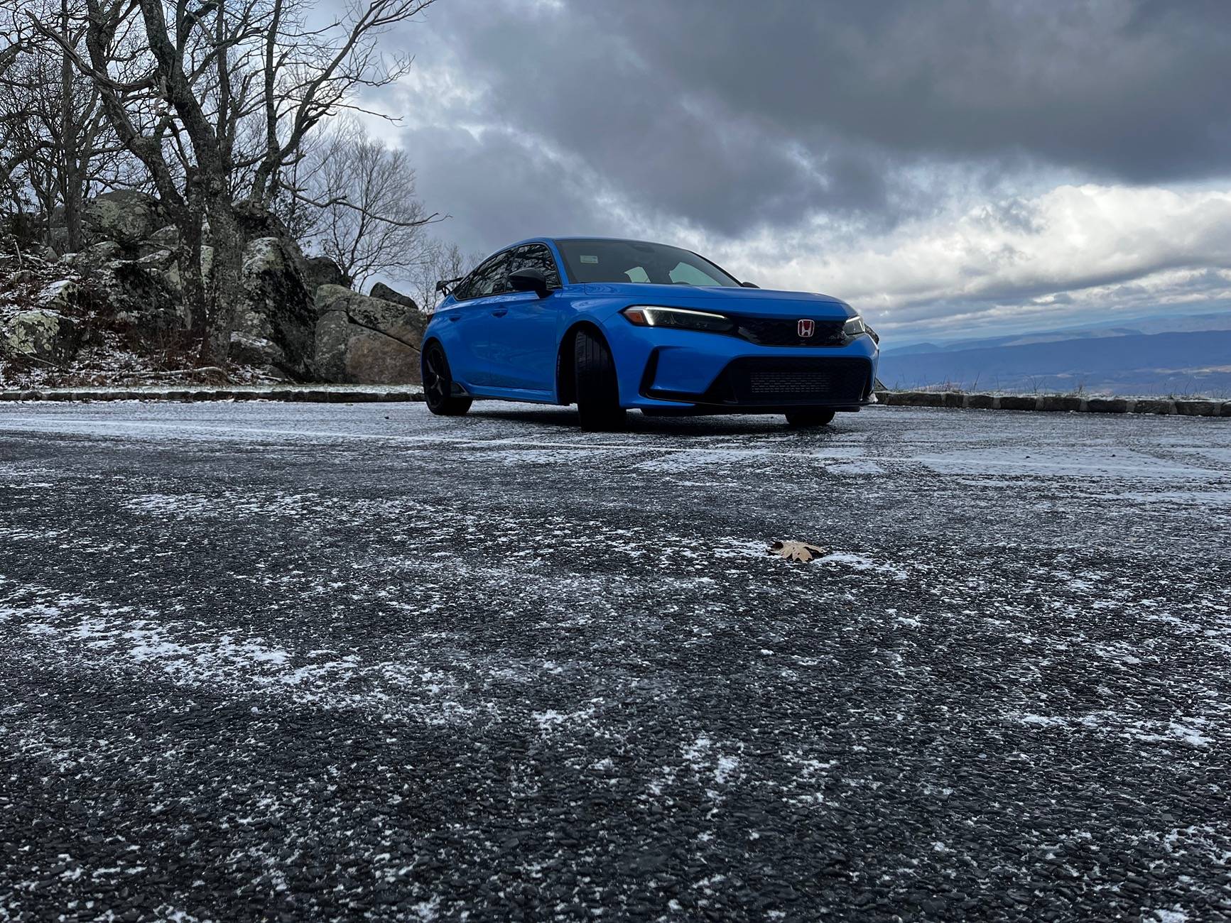 11th Gen Honda Civic Play by pic, Blue Ridge Parkway VA side. IMG_7788