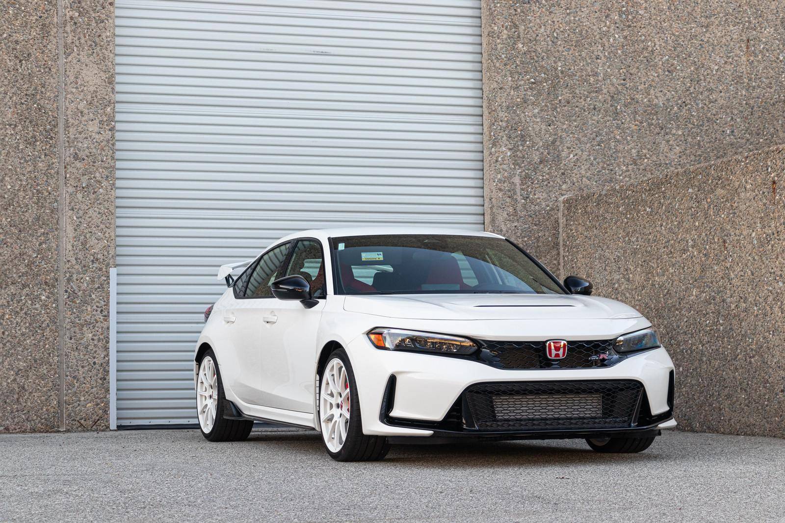 11th Gen Honda Civic 2023 Honda Civic Type R Championship White 350 Miles + Extras 53359090380_edb46cdd98_h-