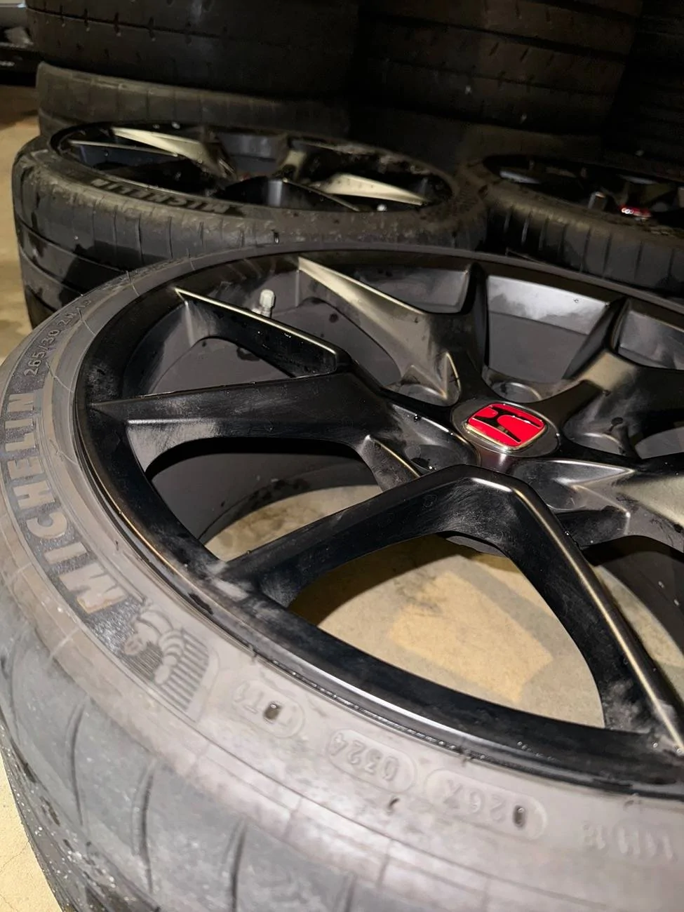 11th Gen Honda Civic FS: OEM Wheels & Tires 700 miles IMG_9998