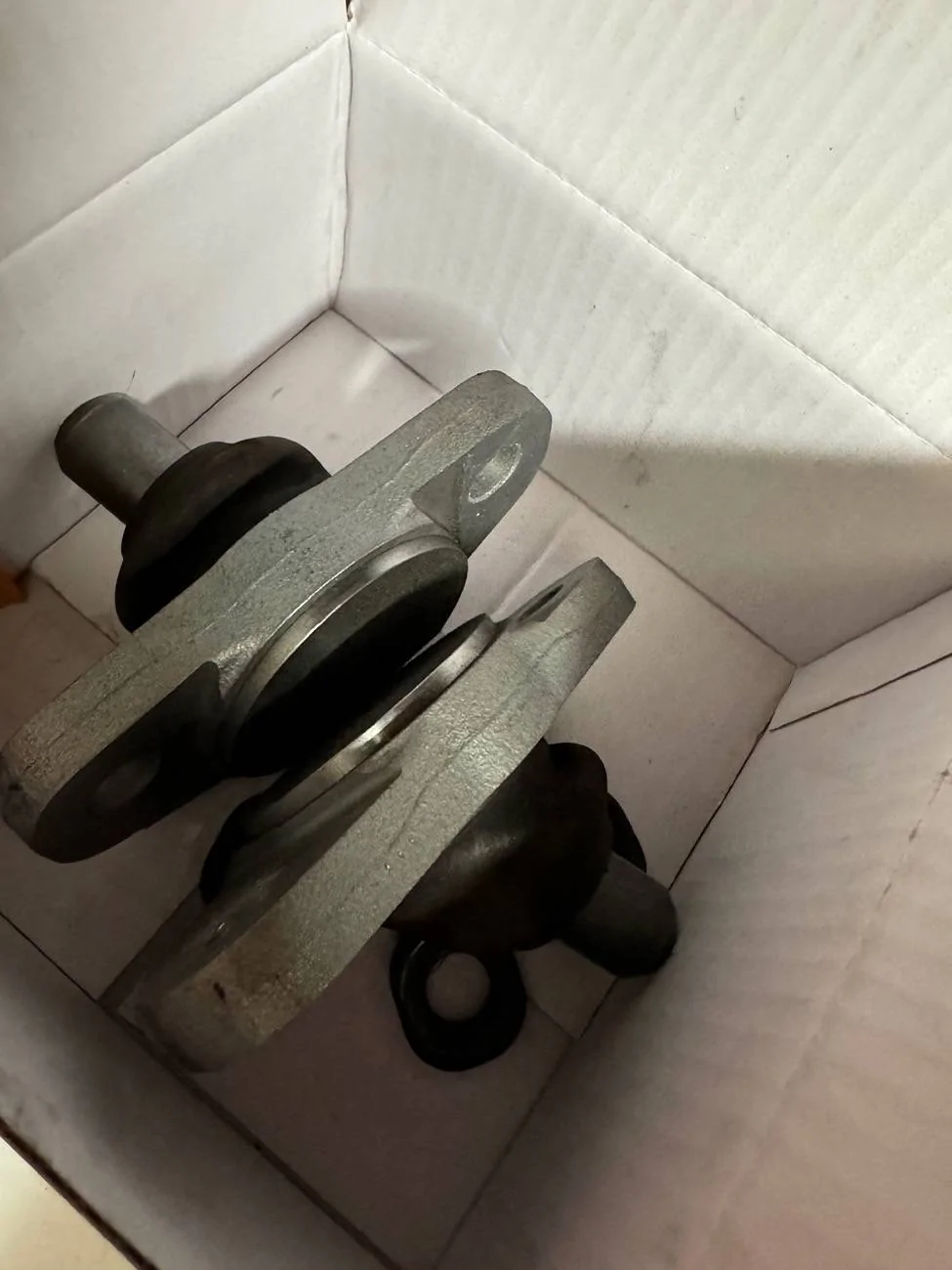 11th Gen Honda Civic FS: OEM Lower camber joint IMG_0111