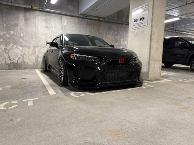11th Gen Honda Civic Official Wheel Fitment Thread for 11th Gen FL5 Civic Type R IMG_9541.JPG