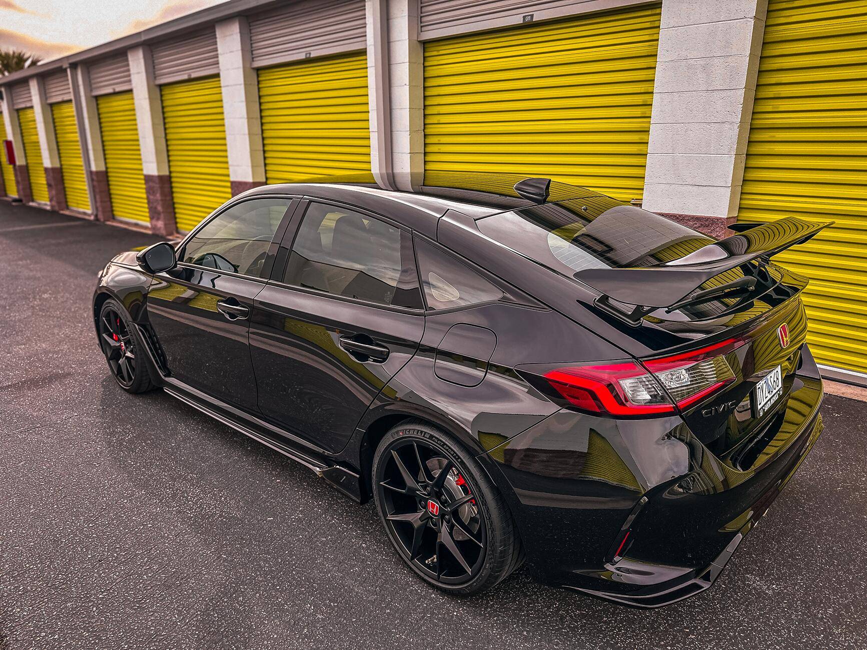 11th Gen Honda Civic NeRO our 25' CTR ....an unathorized purchase that the CFO absolutely ♥️'s NeRo1