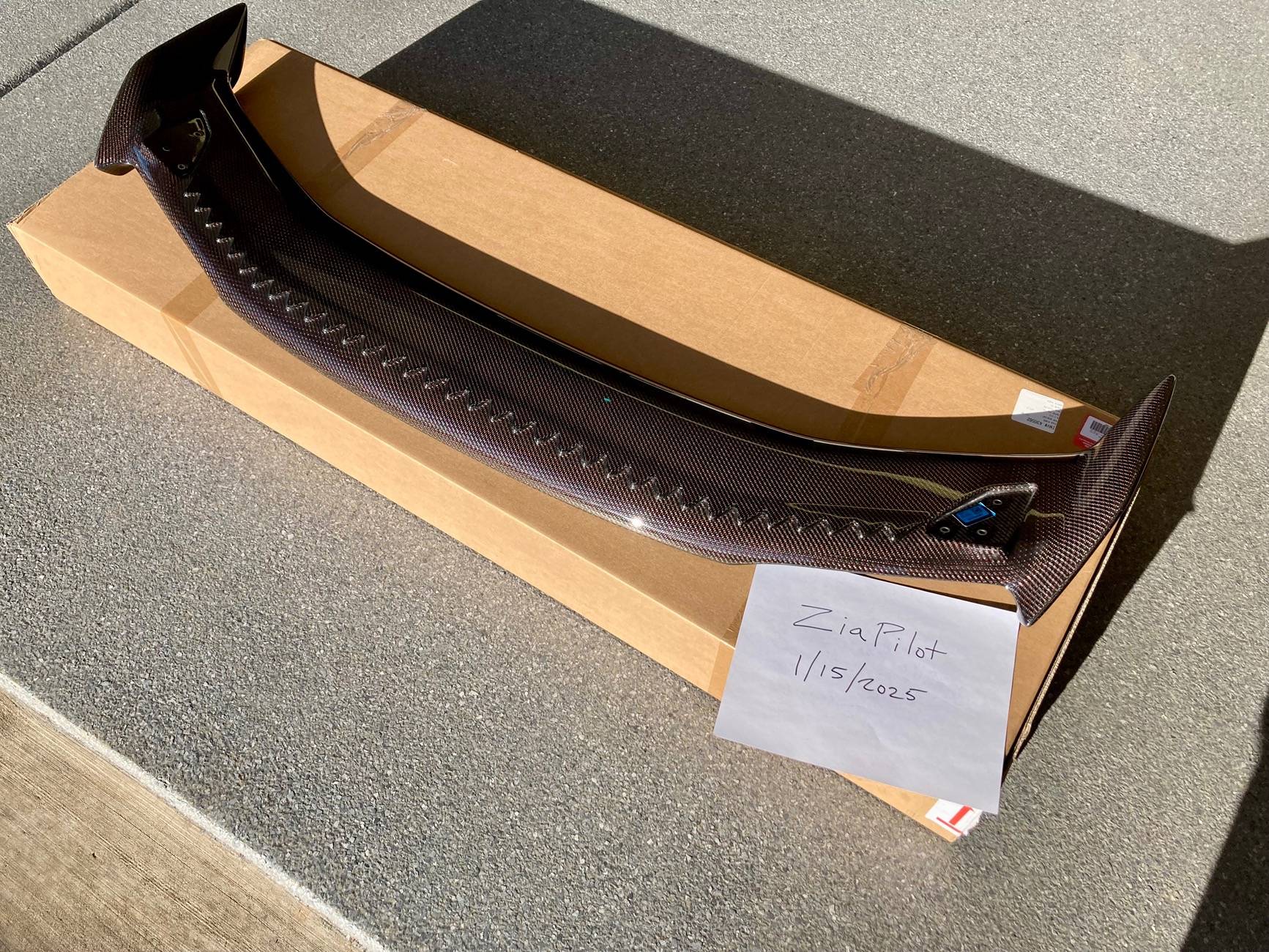 11th Gen Honda Civic OEM FL5 Carbon Fiber Wing Spoiler IMG_5038