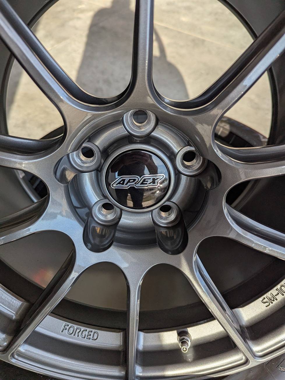 11th Gen Honda Civic GONE: Apex Wheels SM-10RS 18x10 +42 Forged Anthracite PXL_20250203_205436303.MP
