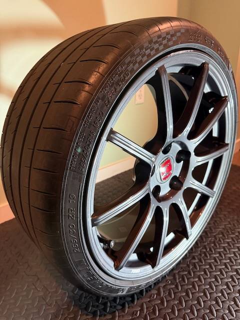 11th Gen Honda Civic OEM Type R Forged Wheels with Michelin Pilot Sport 4S Tires wheel 3 angl