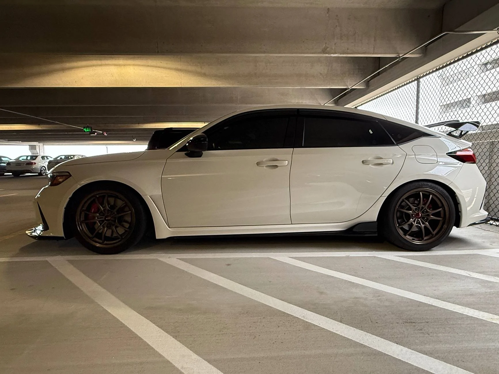 11th Gen Honda Civic Official Wheel Fitment Thread for 11th Gen FL5 Civic Type R IMG_6644