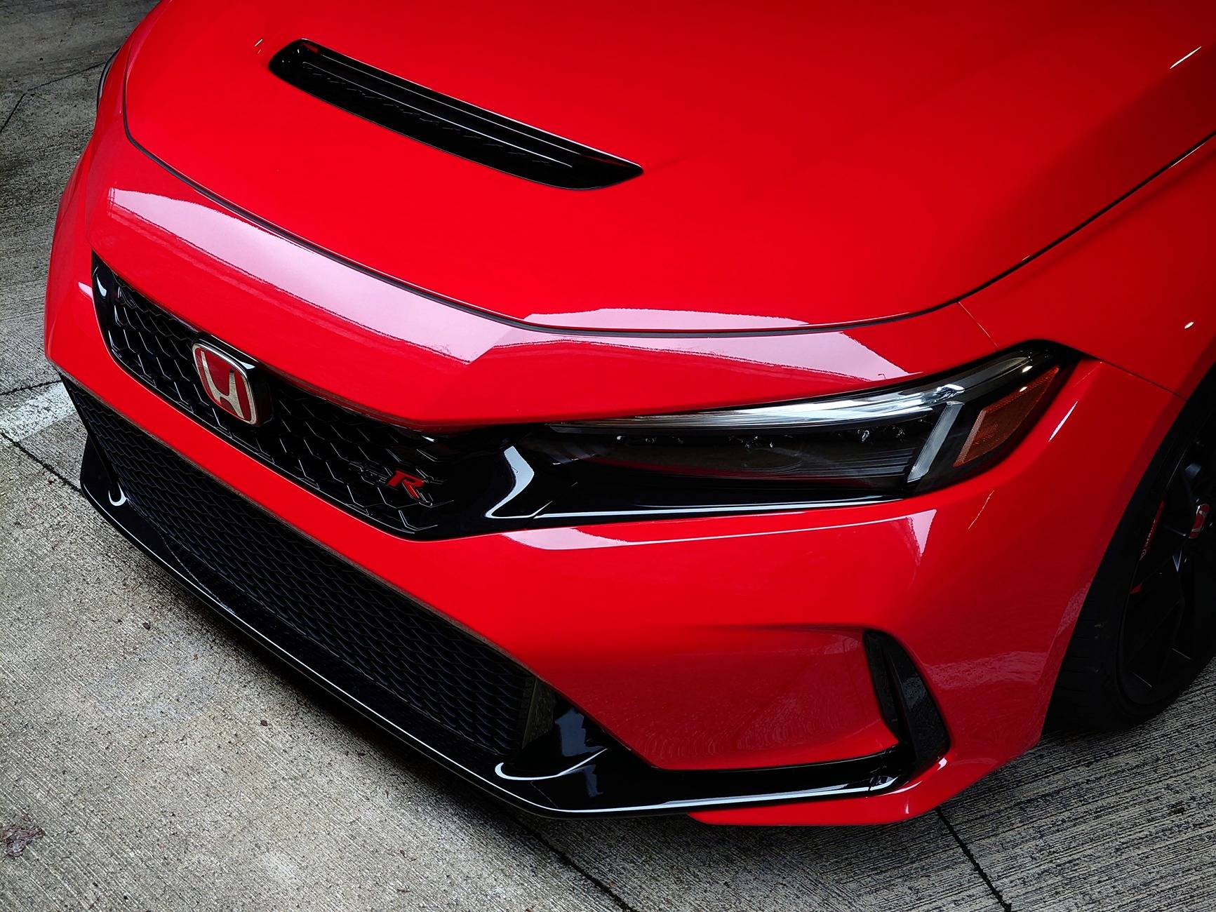 11th Gen Honda Civic Official RALLYE RED FL5 Type R Photos Thread 20250314_170307~2.JPG