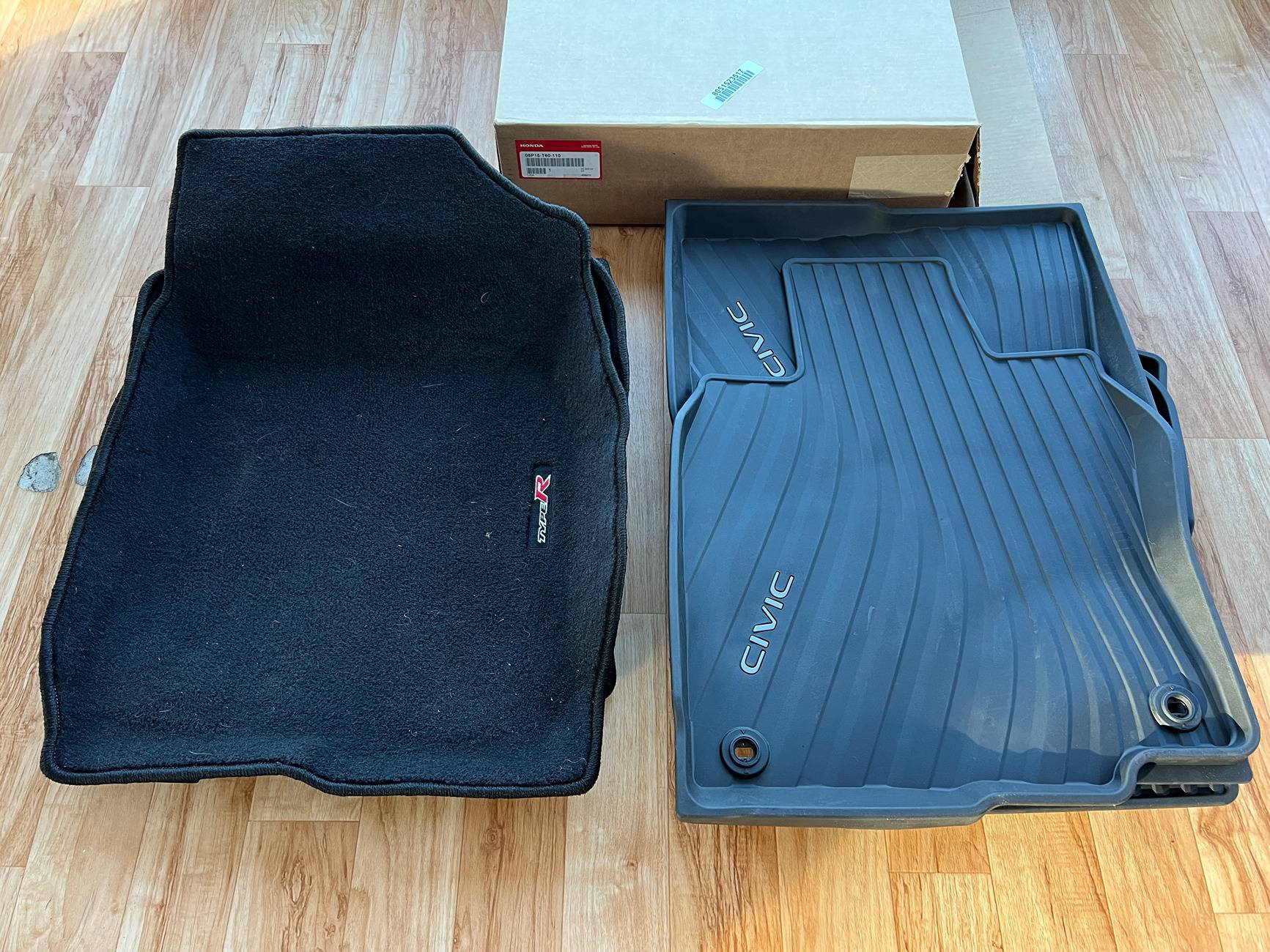 11th Gen Honda Civic SOLD: 2 Sets of OEM Honda Floor Mats — New Rubber All-Season and High Wall Carpet IMG_6527