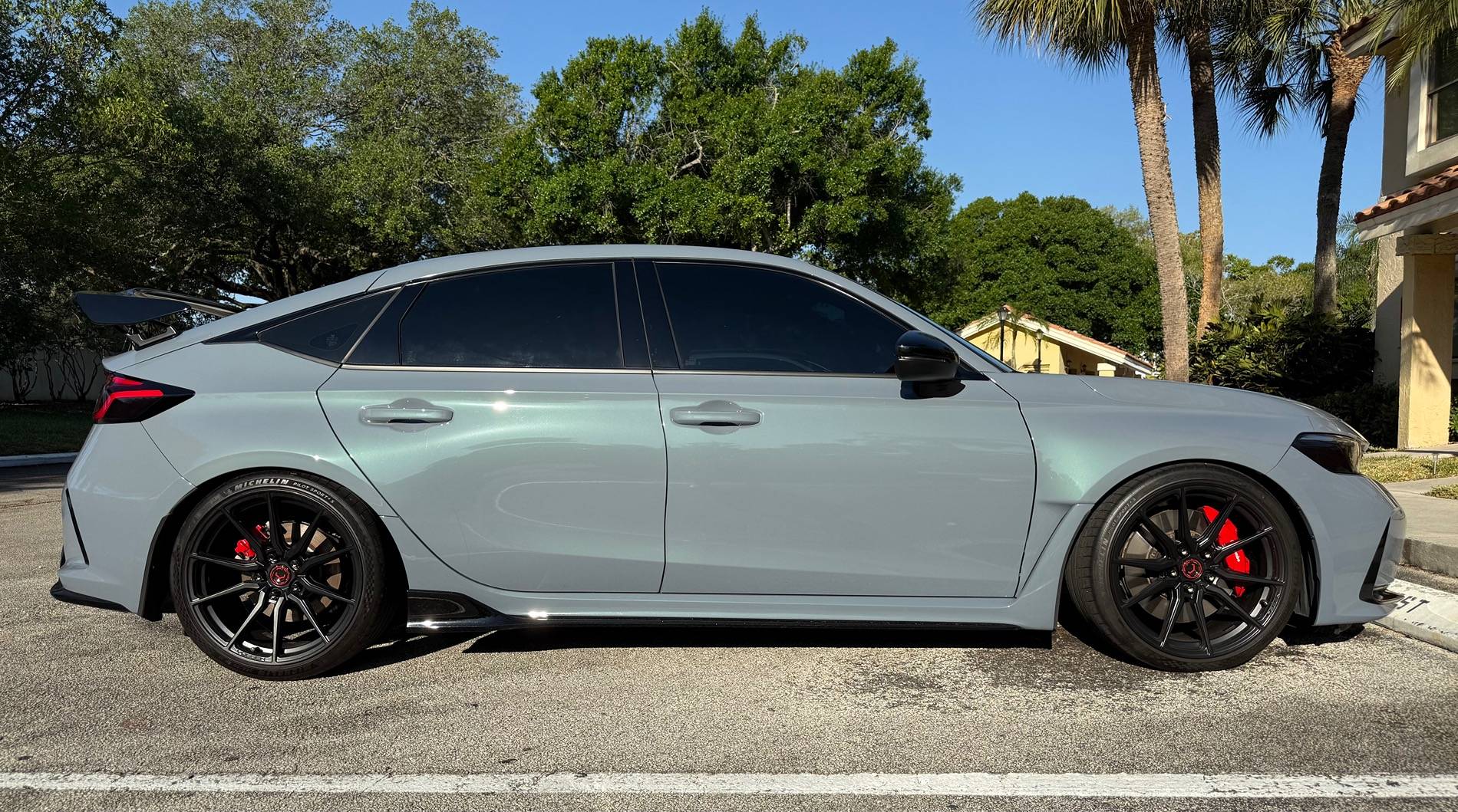 11th Gen Honda Civic Official SONIC GRAY PEARL FL5 Type R Photos Thread IMG_9829