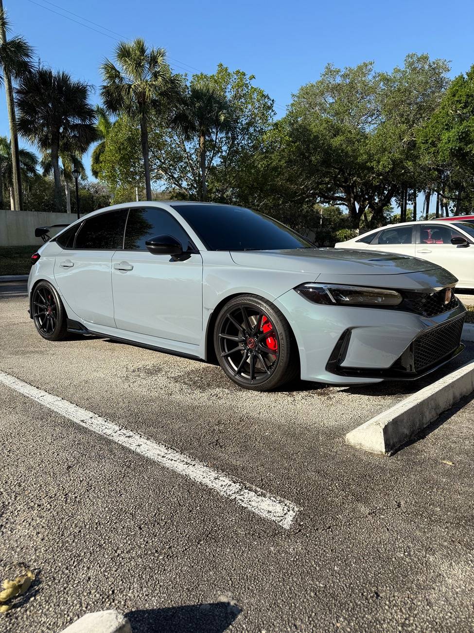 11th Gen Honda Civic Official SONIC GRAY PEARL FL5 Type R Photos Thread IMG_9827