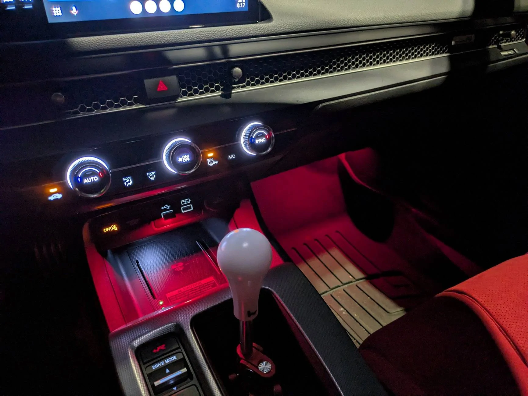 11th Gen Honda Civic Great little interior lighting addition and cheap!! PXL_20250331_101742925