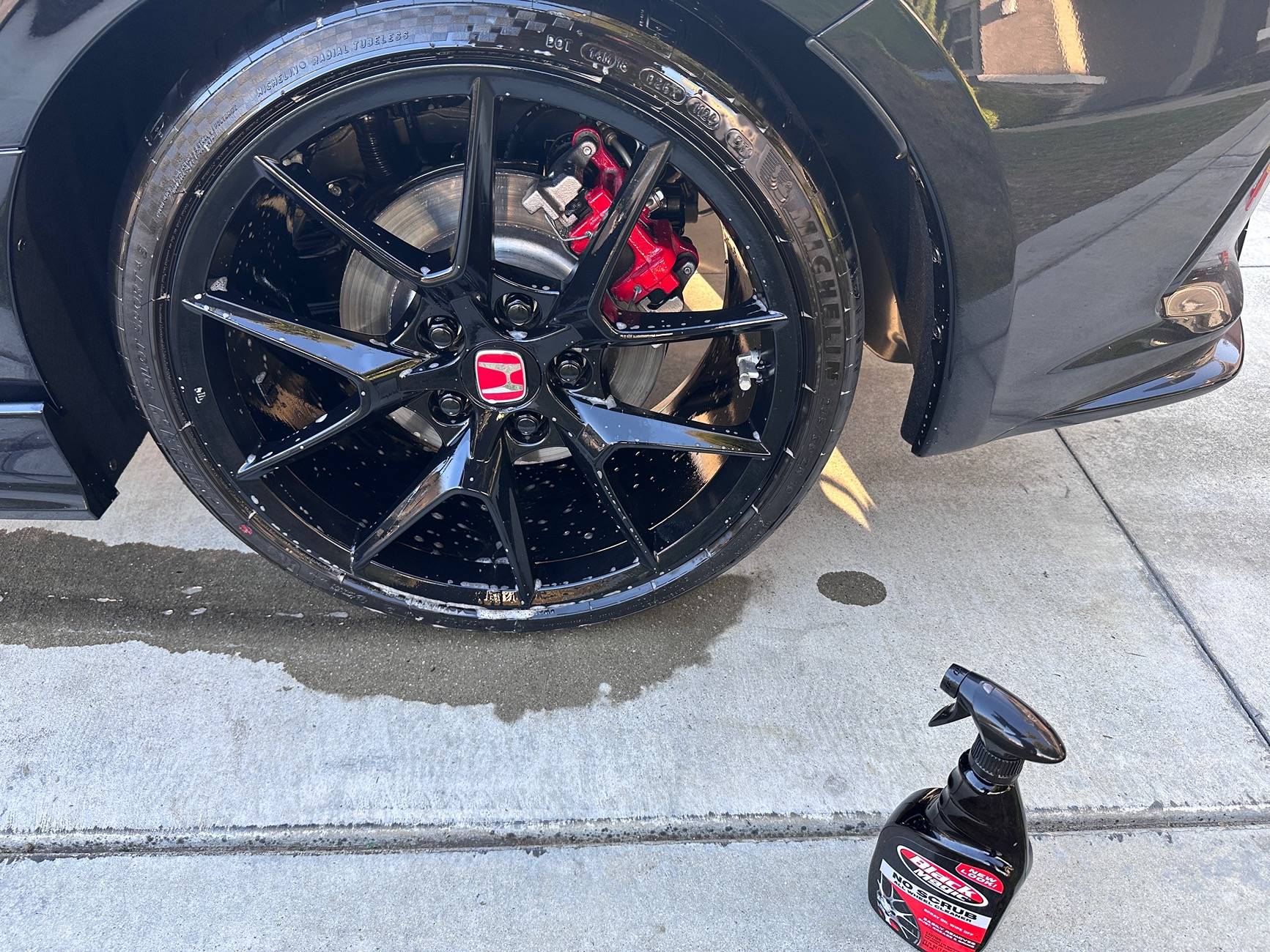 11th Gen Honda Civic Best black rim /wheel cleaner/protector? IMG_3853.JPG