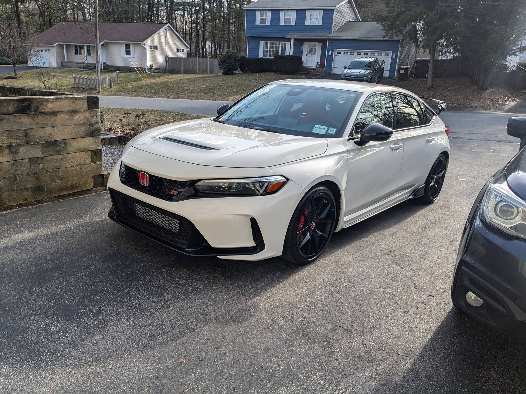 11th Gen Honda Civic Advice on driving the Type R 1000009024