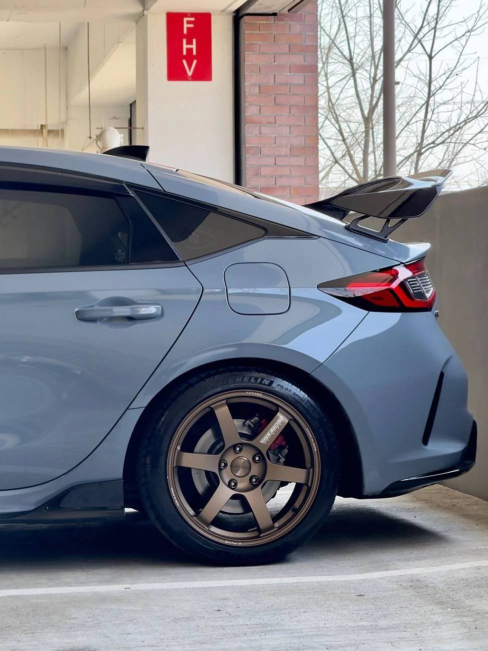 11th Gen Honda Civic Official SONIC GRAY PEARL FL5 Type R Photos Thread IMG_0385