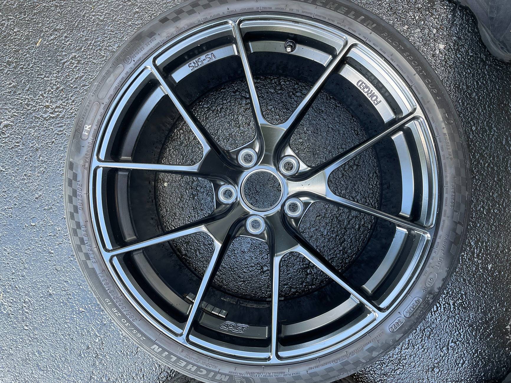 11th Gen Honda Civic Sold - Apex Forged VS-5RS 19x9.5 ET45 Satin Black IMG_3051