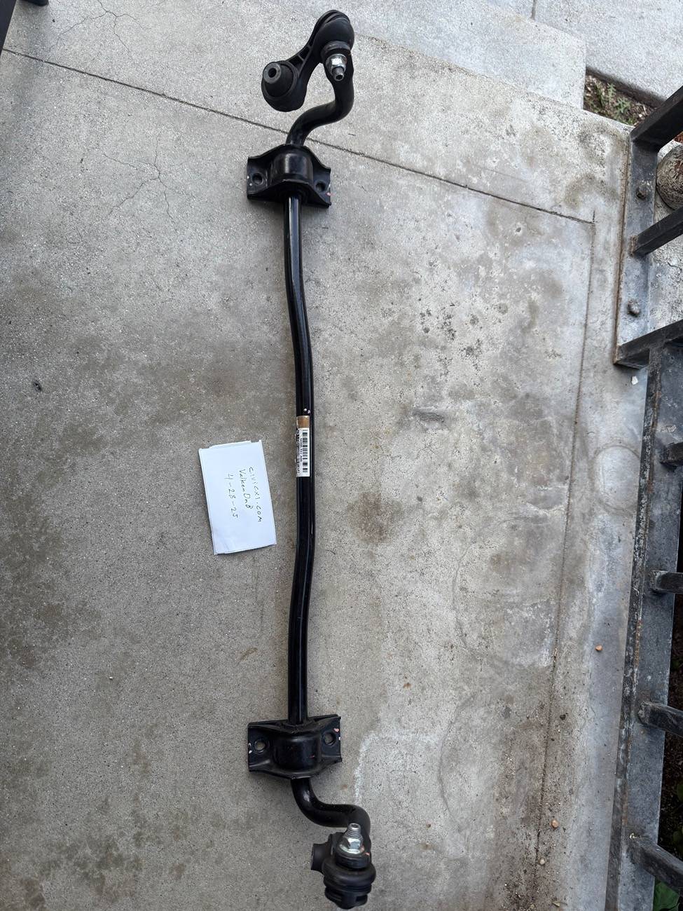 11th Gen Honda Civic 2022 Civic Si stock rear sway bar IMG_0601