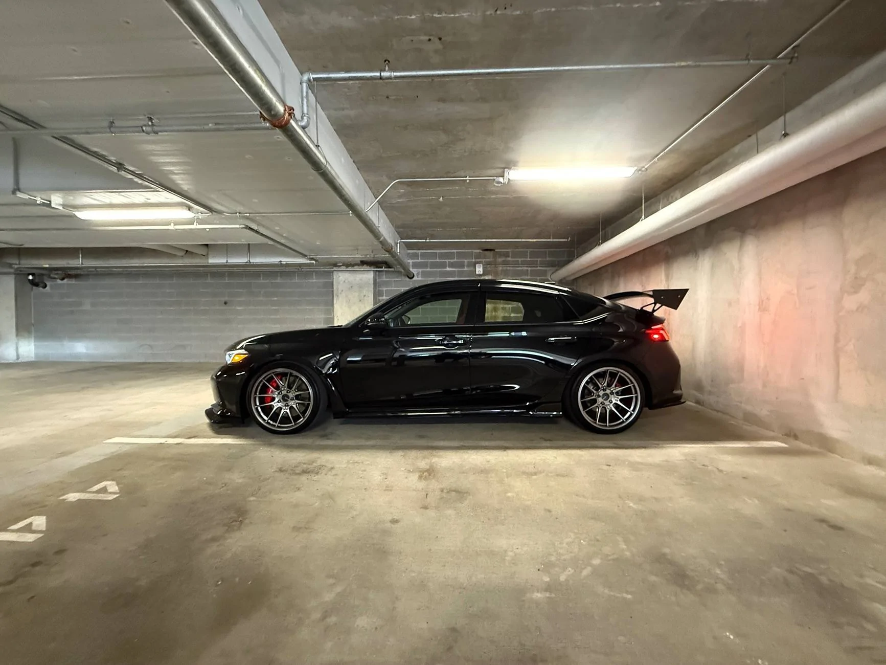 11th Gen Honda Civic Official CRYSTAL BLACK PEARL FL5 Type R Photos Thread IMG_0437