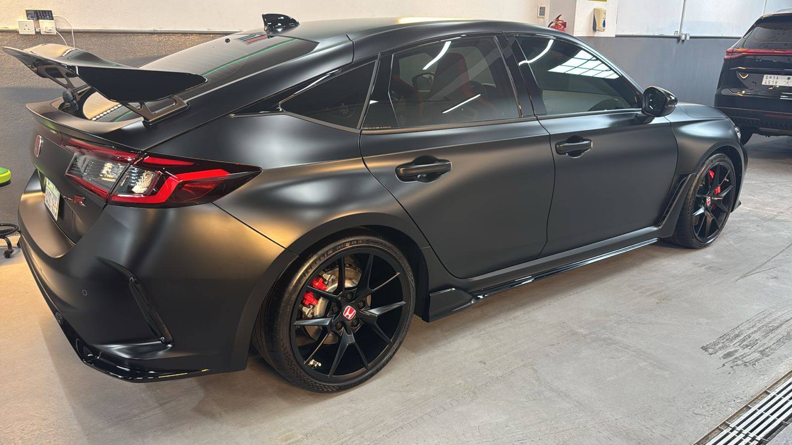 11th Gen Honda Civic Type R (or soon-to-be Type R) owners, what else did you drive? 4fce2153-8e08-4b28-8c10-7884616c2dfc.-X3