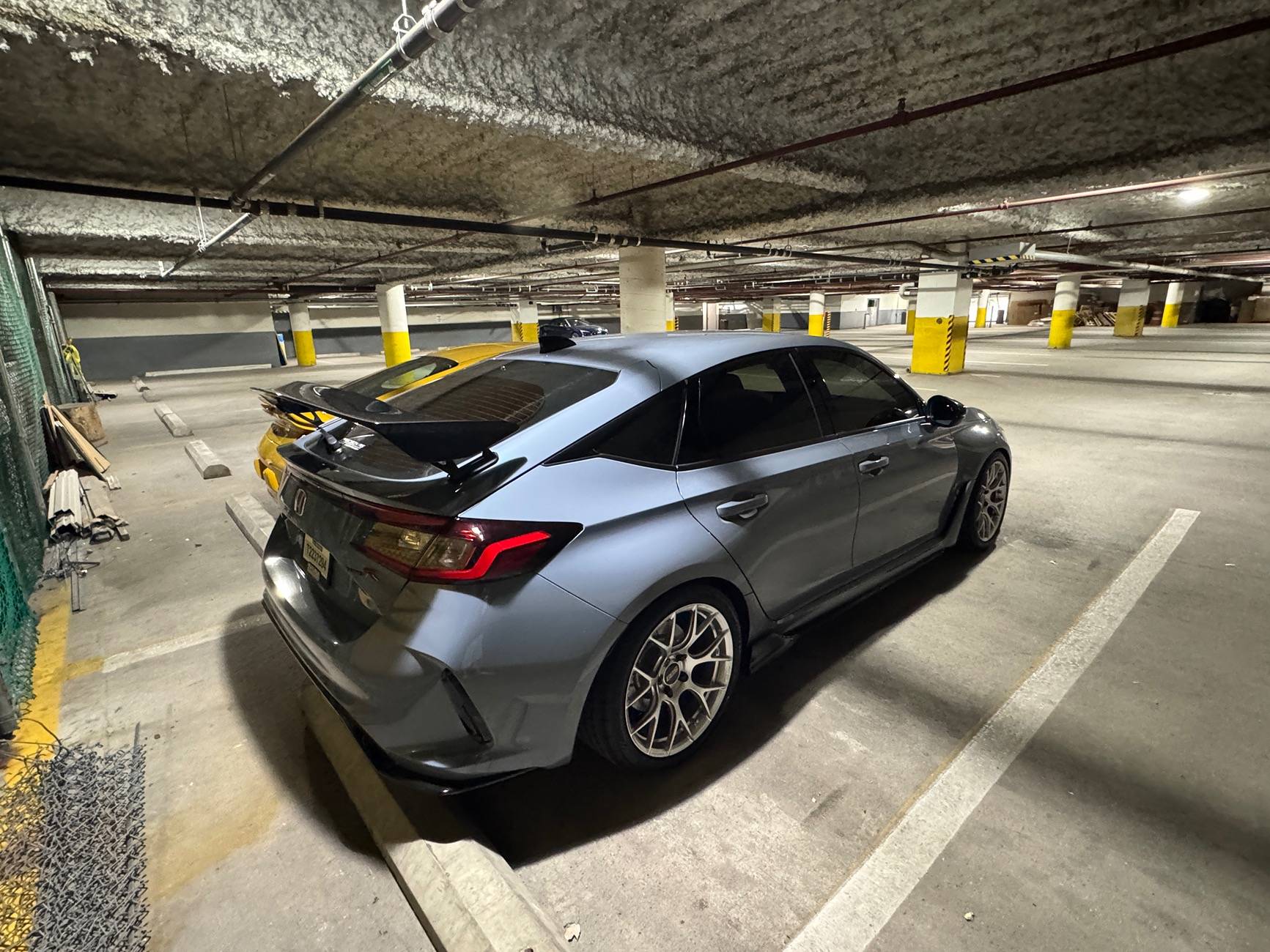 11th Gen Honda Civic Official SONIC GRAY PEARL FL5 Type R Photos Thread IMG_3834