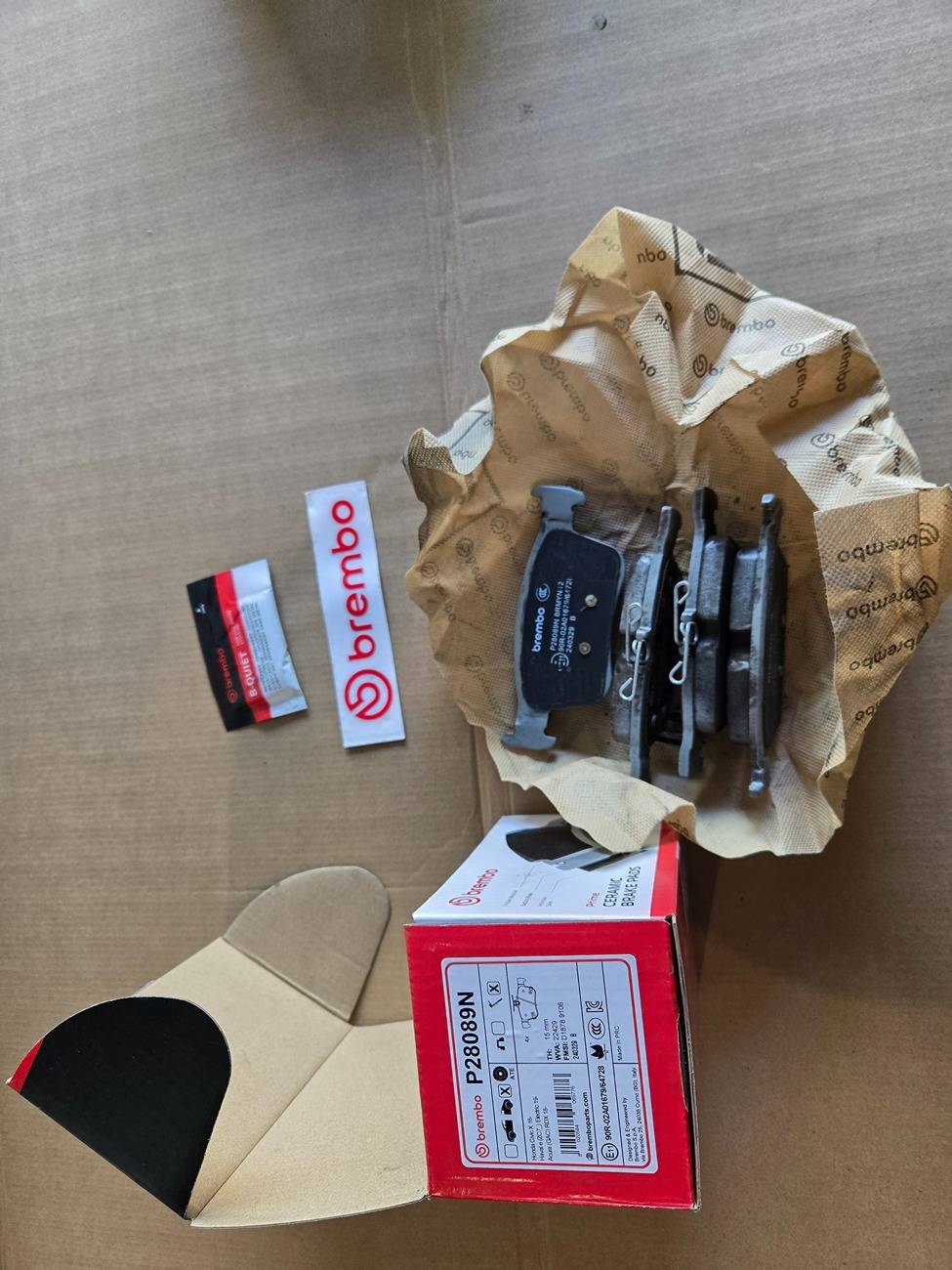11th Gen Honda Civic Brand new rear track pads and a set of used daily rear pads 20250511_080748