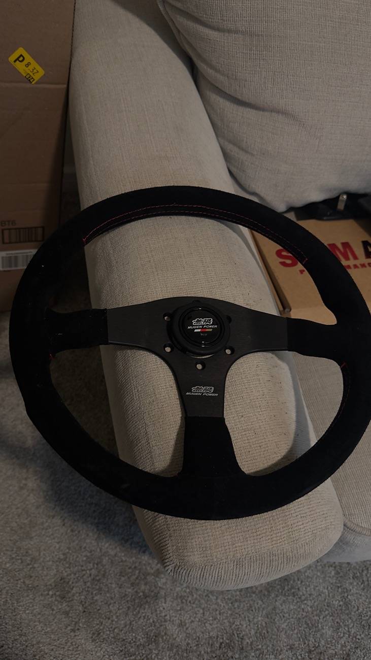 11th Gen Honda Civic Original Mugen steering wheel IMG_8068