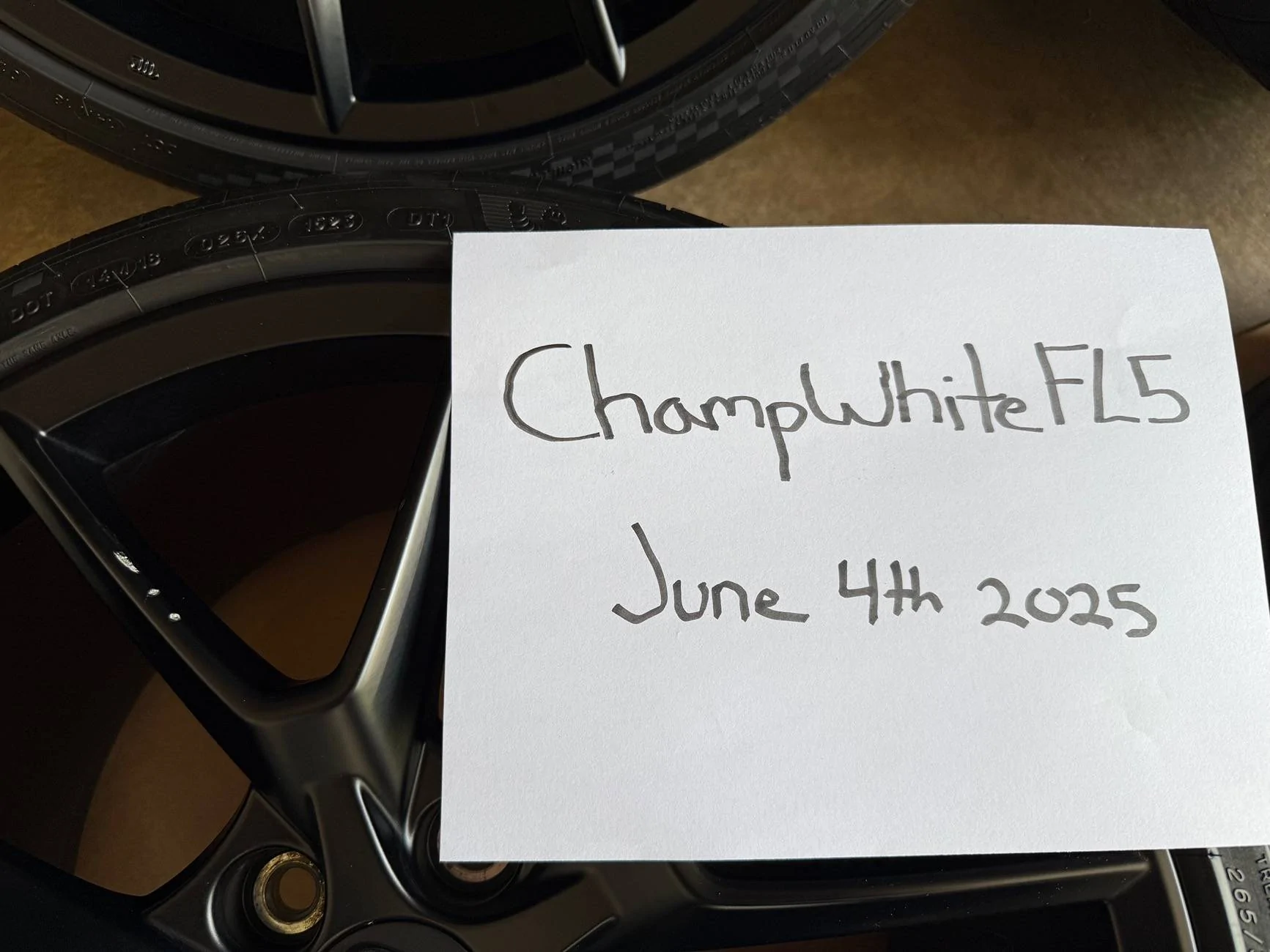 11th Gen Honda Civic OEM Honda Civic Type R FL5 19” Wheels w/ Tires **1 wheel face damage** IMG_1191