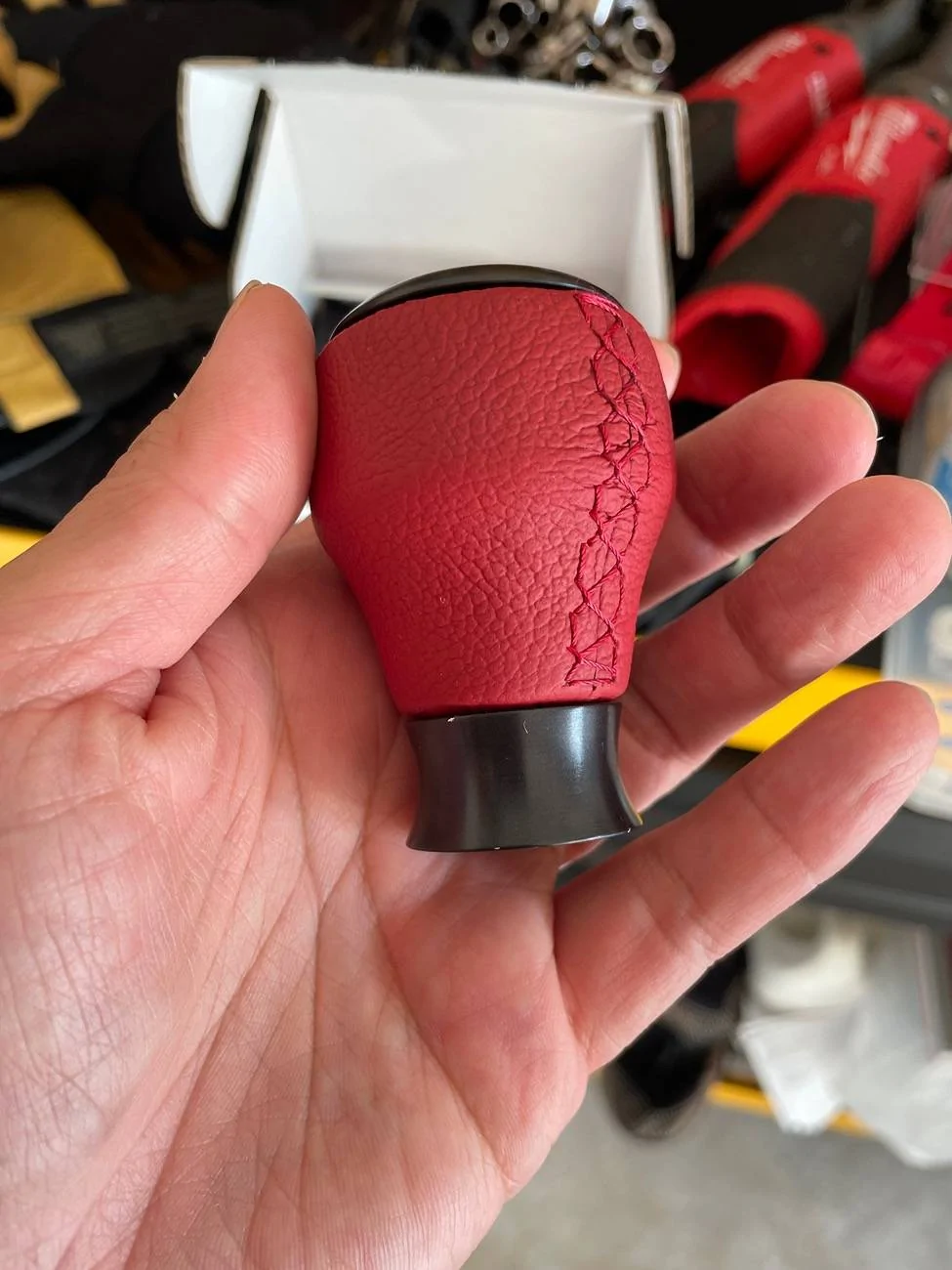 11th Gen Honda Civic OEM FL5 red leather shift knob IMG_4026