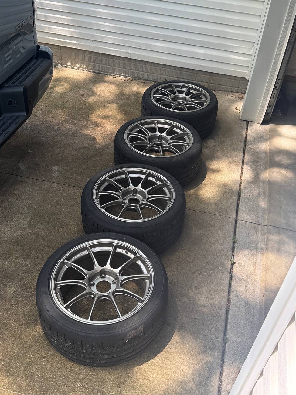 11th Gen Honda Civic FS - WedsSport TC105X (18x9.5 +45 w/ RE71RS), Tires (Conti DWS06+ 265/30/19), Modern Spares kit IMG_0911