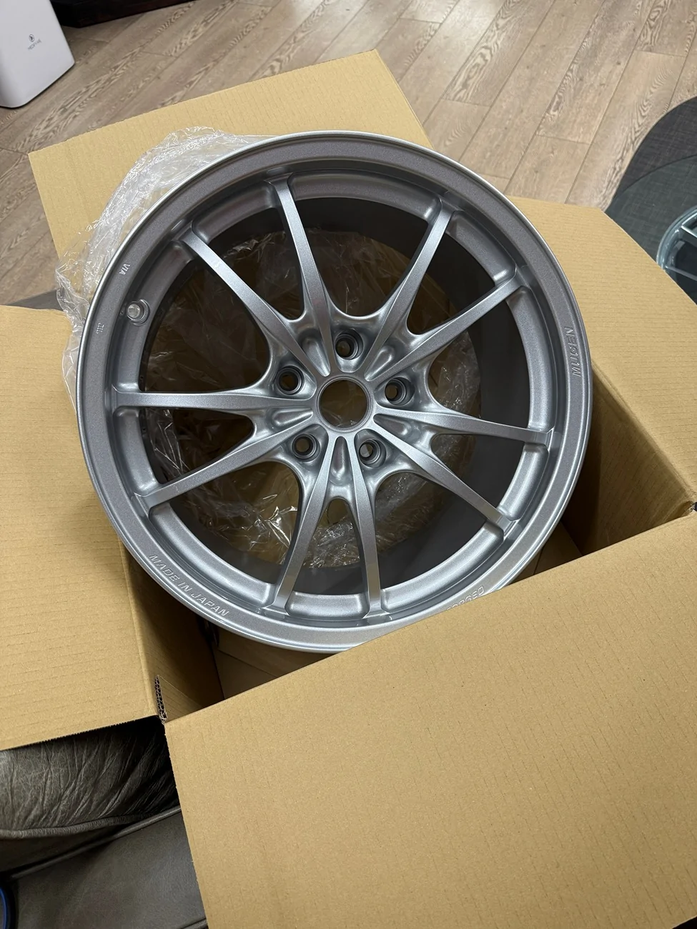 11th Gen Honda Civic Mugen MF10 silver + center caps + lug nuts IMG_20250730_170301
