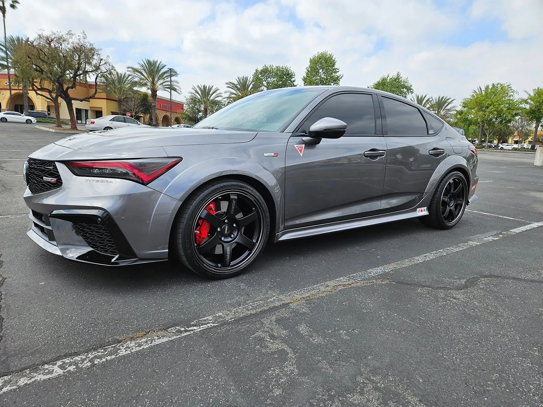 11th Gen Honda Civic Volk Racing TE37 S-Plus 19x9.5 +36 - Black Shadow LTD de5 te37s