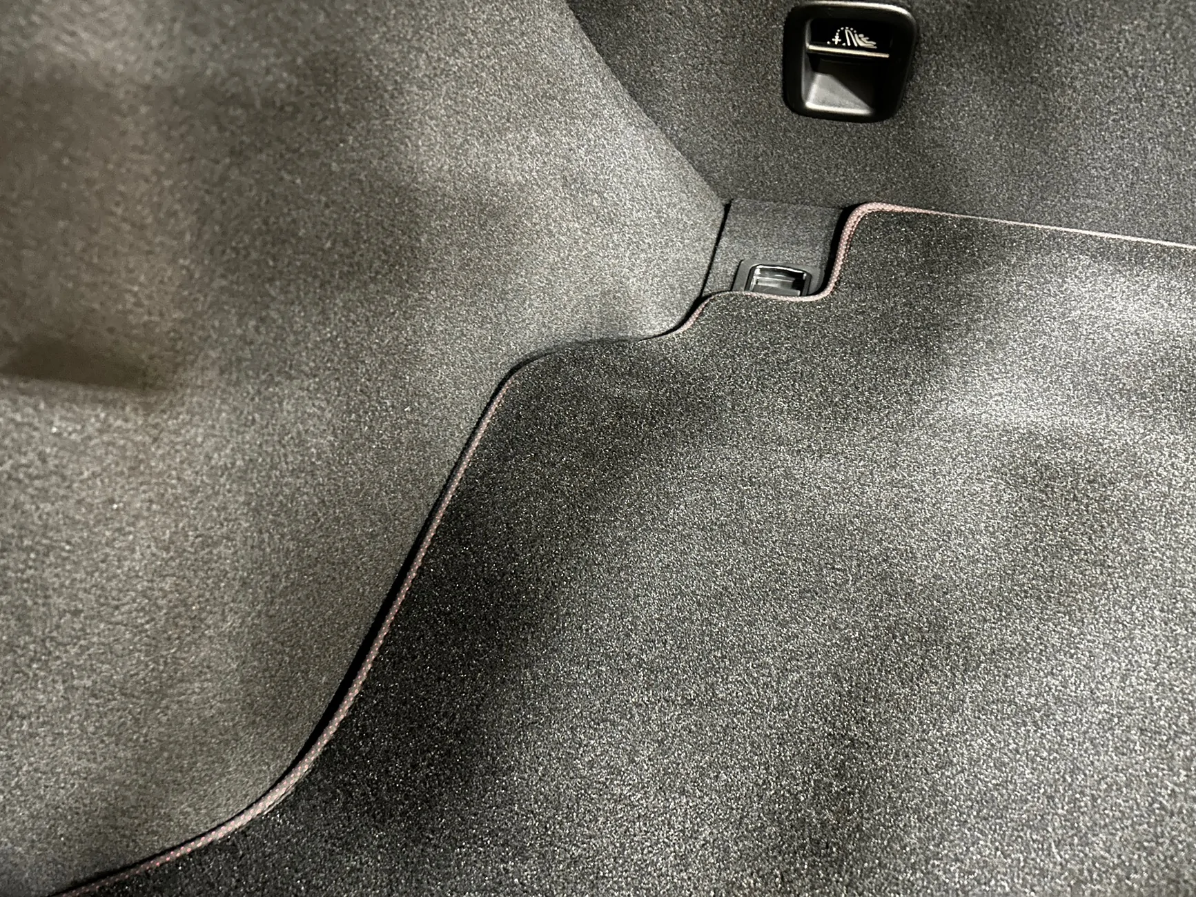 11th Gen Honda Civic Carpet trunk mat? IMG_2447