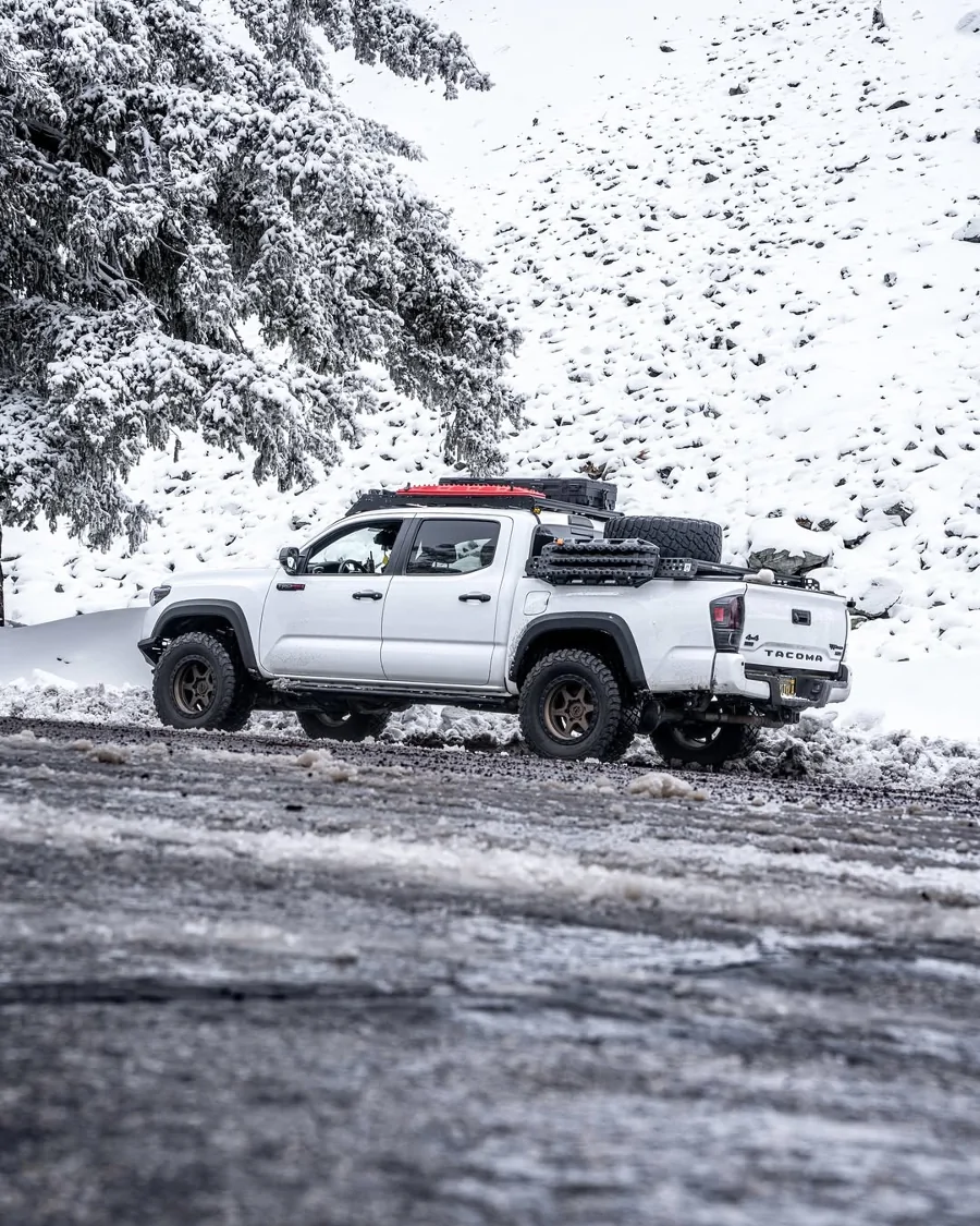 Snow days call for adventure, but the mess stays outside!   @3WLiners_Official keeping my Tac...webp