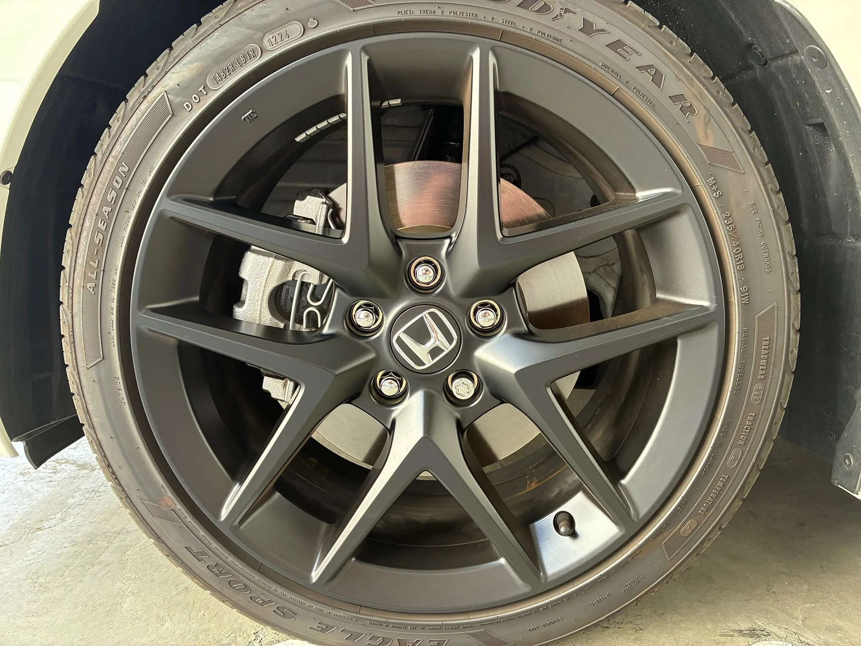 11th Gen Honda Civic 2024 Civic Si OEM Wheels (no tires) IMG_9502