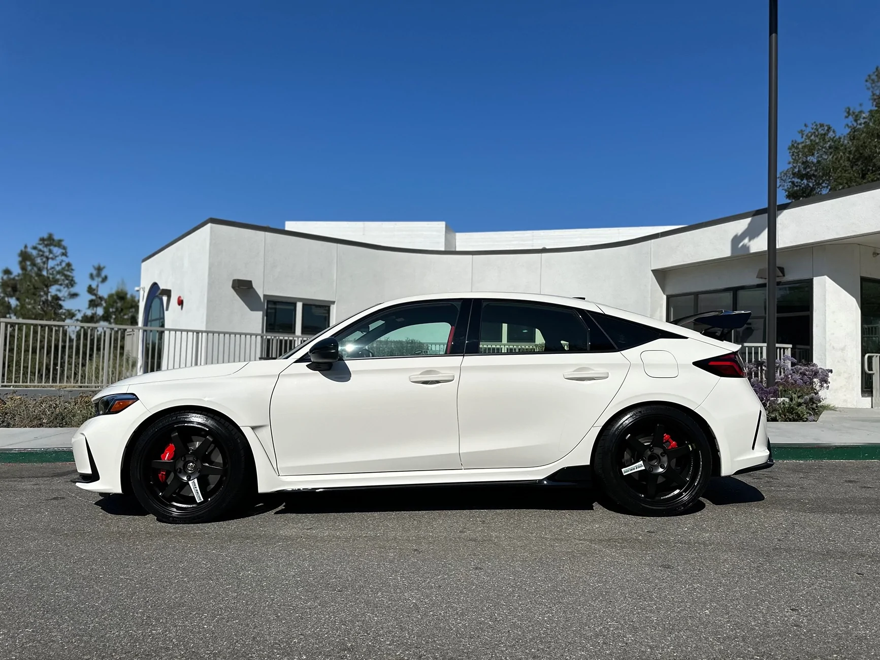 11th Gen Honda Civic FS: Volk TE37 SL black edition II 19x9.5 +36 with tires IMG_2185