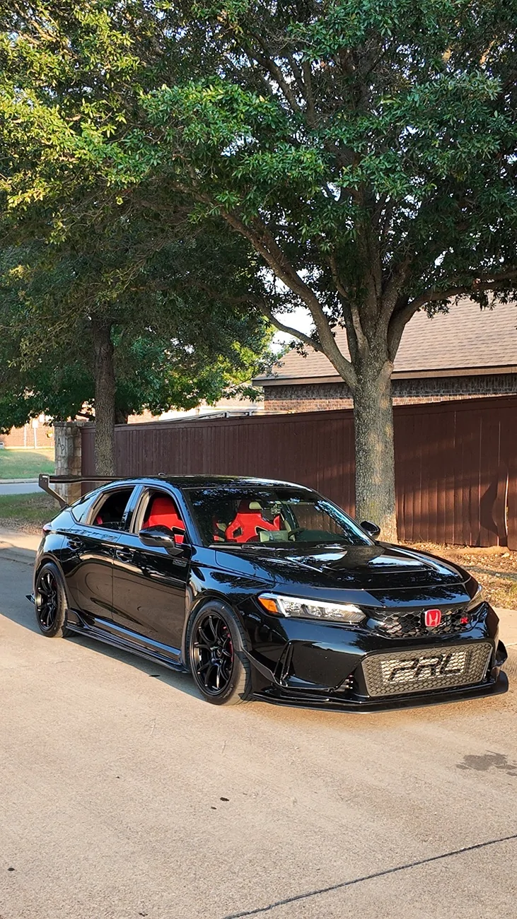 11th Gen Honda Civic Official CRYSTAL BLACK PEARL FL5 Type R Photos Thread dji_mimo_20250824_190758_20250824190758_1756081467248_photo